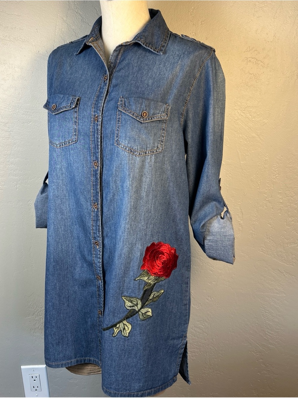 Blue Age Jeans USA Rose Embroidered Denim Shirt Jacket Indigo Blue Artsy Floral